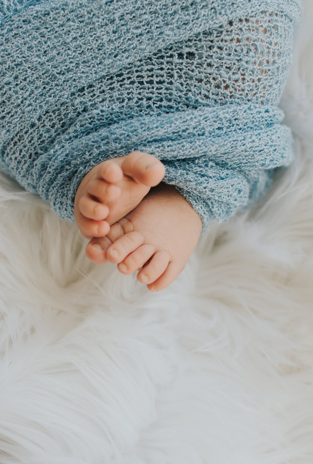 newborn-feet-photography