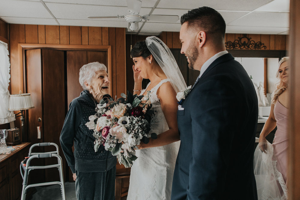 great-aunt-family-stop-off-wedding-day-event-photography