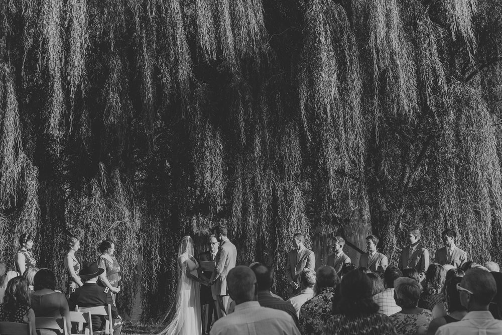 blue-bottle-farm-wedding-ceremony-photography-pine-grove-pennsylvania-4