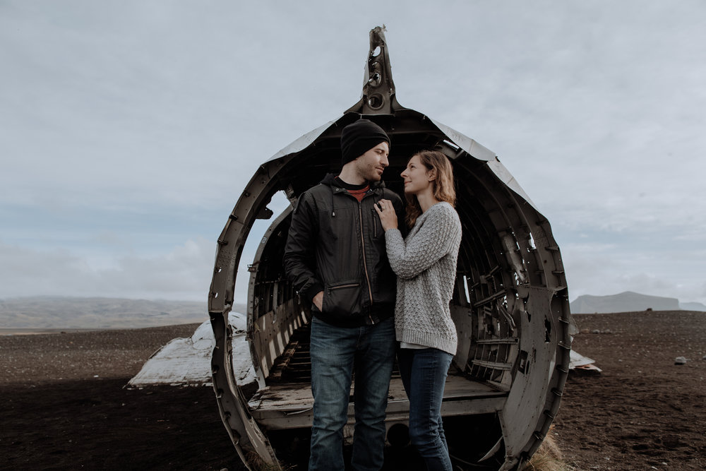 iceland-plane-wreck-couples-photography