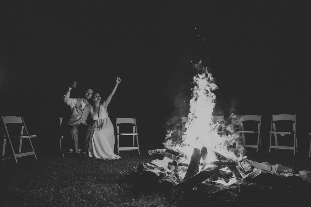 lehigh-valley-wedding-photographers-fire-end