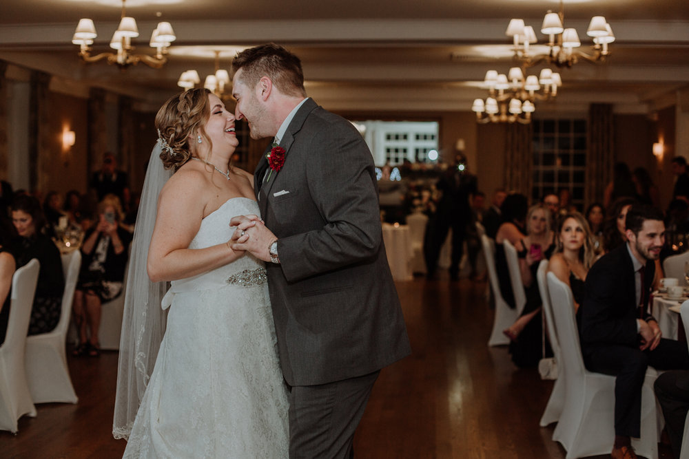 lehigh-valley-wedding-photography-manufacturers-golf-and-country-club-wedding-first-dance