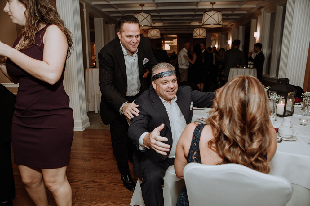 lehigh-valley-wedding-photography-manufacturers-golf-and-country-club-wedding-reception-candids