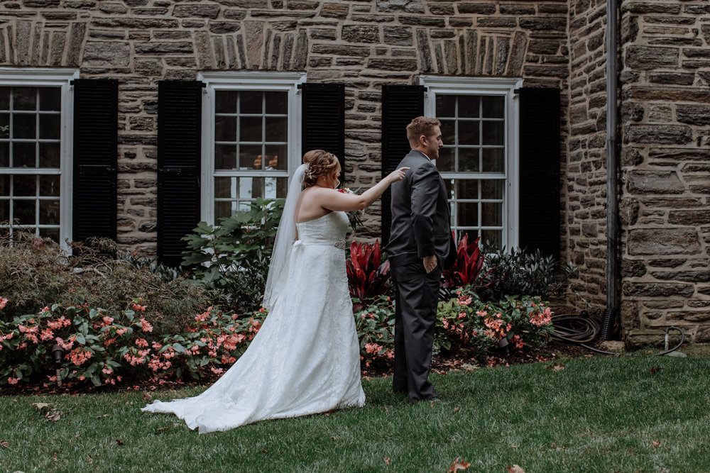 manufacturers-golf-club-wedding-photography-first-look-2