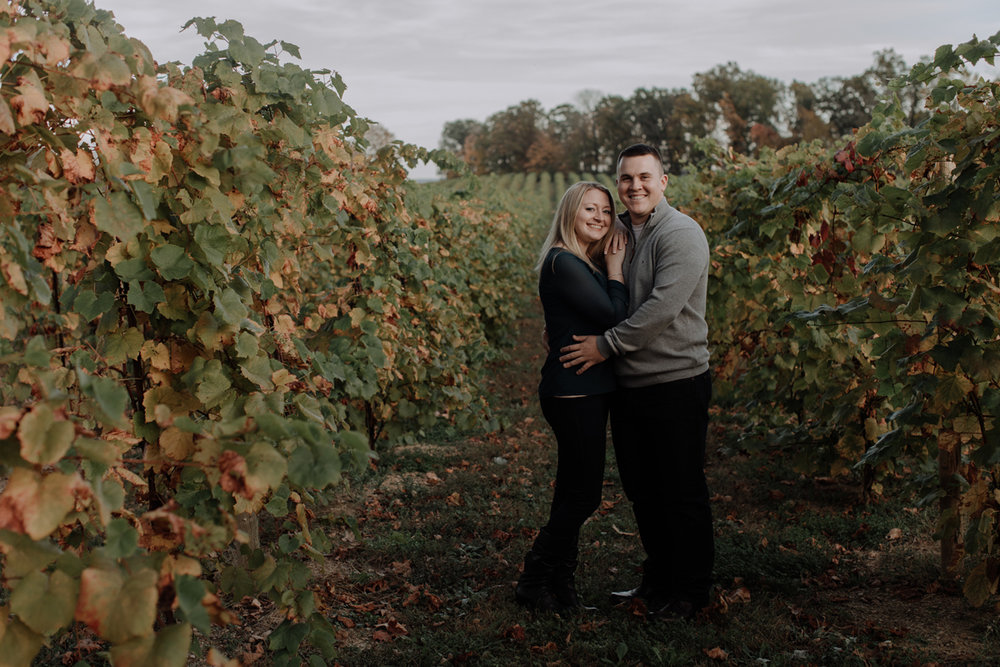 franklin-hill-vineyard-engagement-session-photography