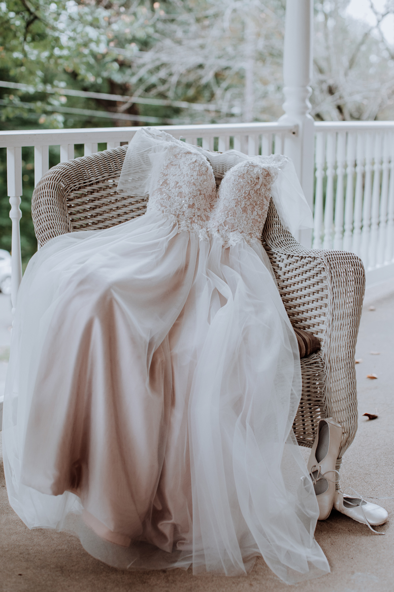 lehigh-valley-bride-dress-photography