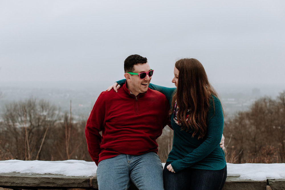 local-lehigh-valley-university-lookout-engagement-photographers