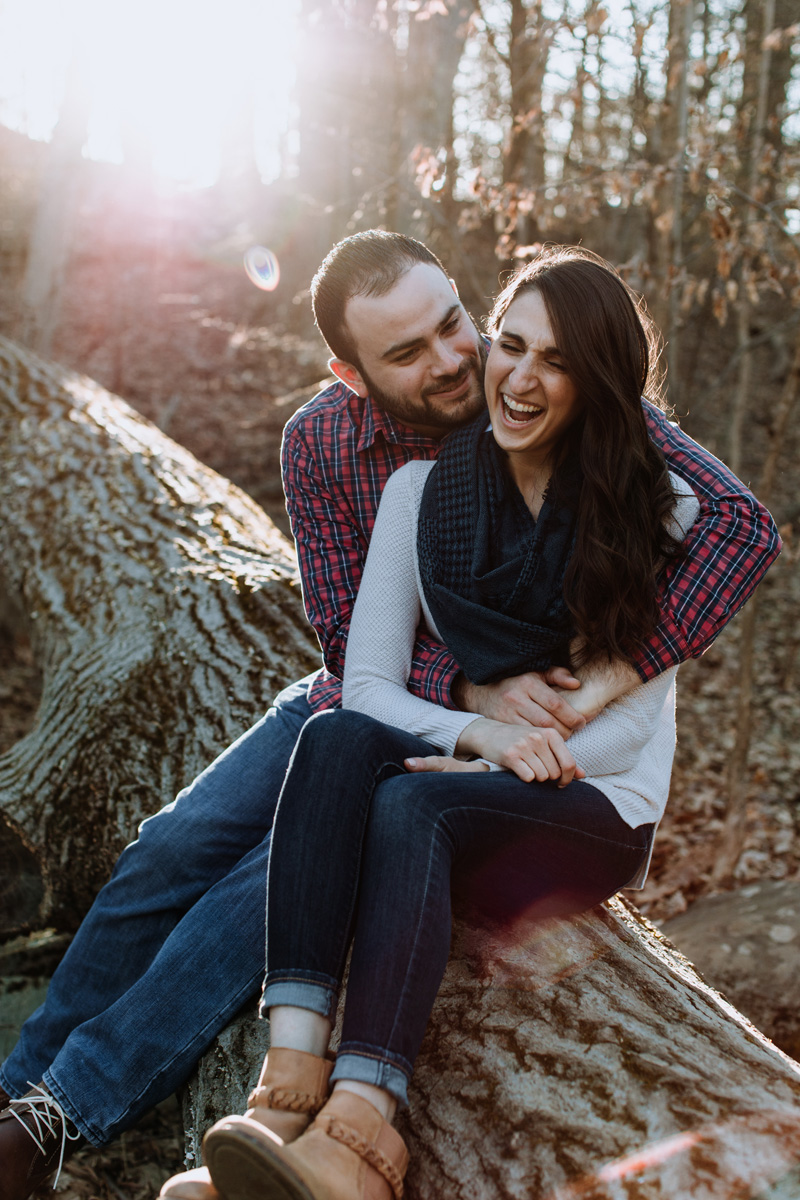 green-lane-park-lehigh-valley-engagement-session-photography-moments