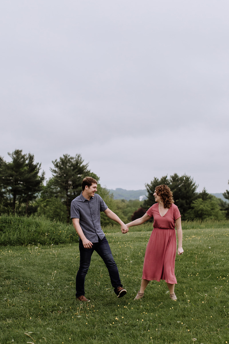 valley-forge-pa-engagement-session-photography-2