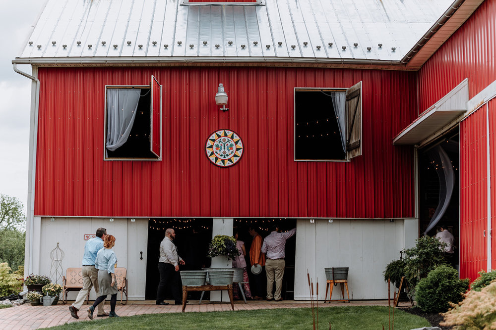 barn-swallow-farm-reception-hall