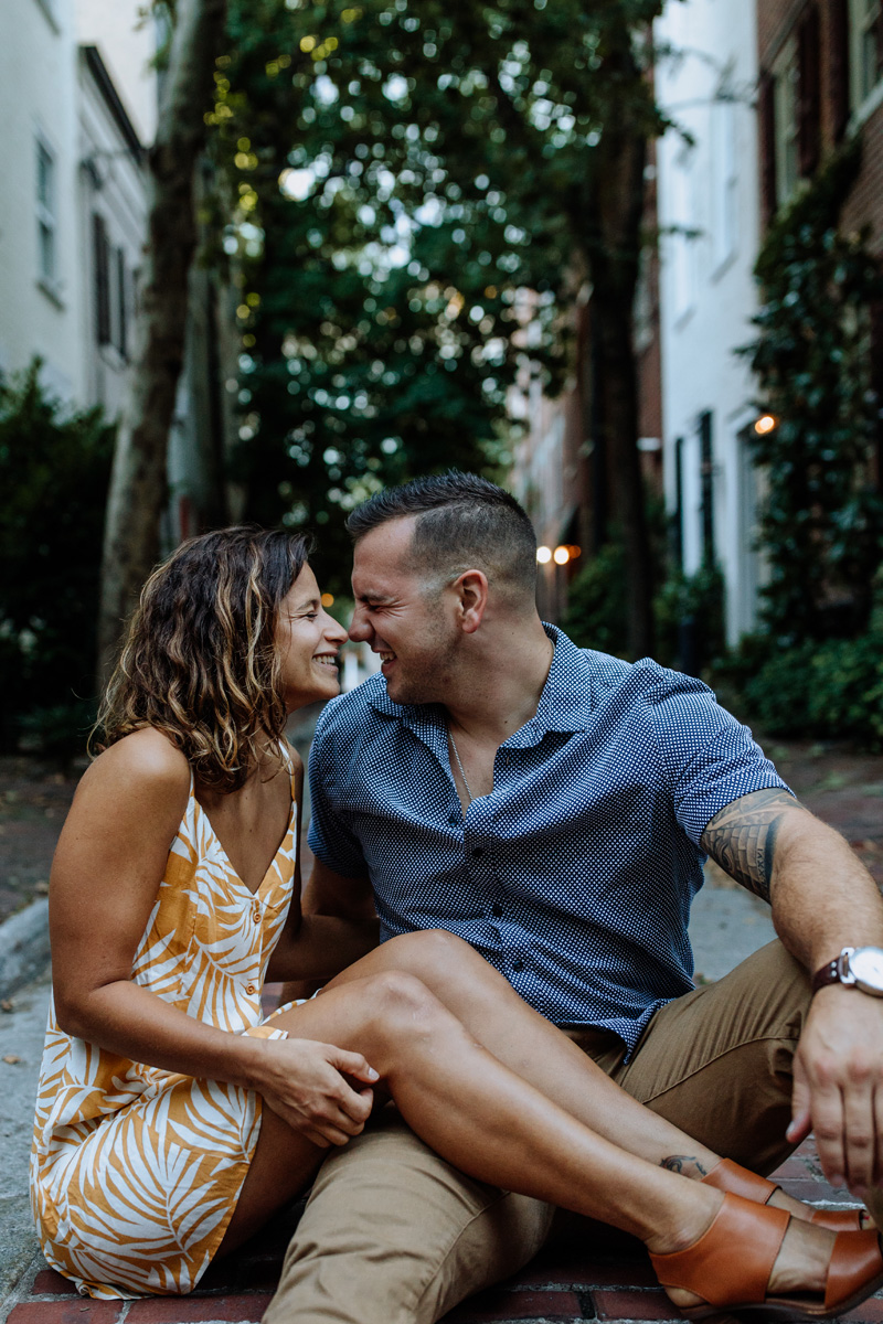 philly-city-engagement-photography-2