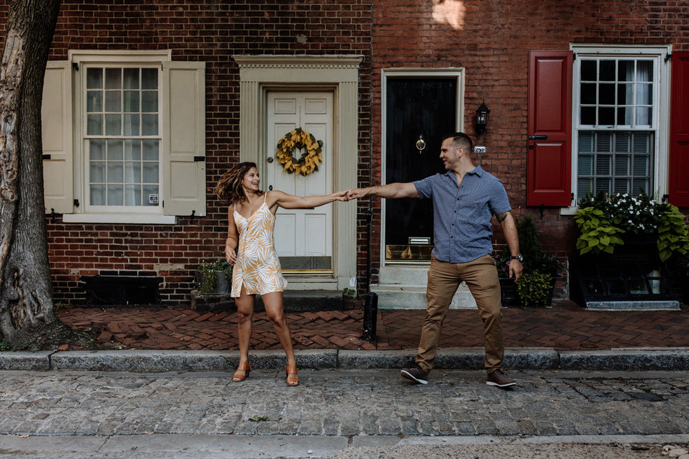 philly-engagement-photography-murals-dancing