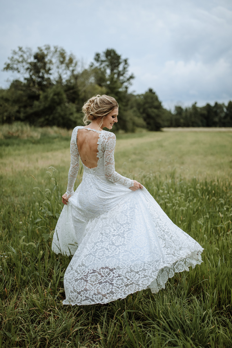 wear-your-love-indigo-bride-dress-traveling-wedding-photographer