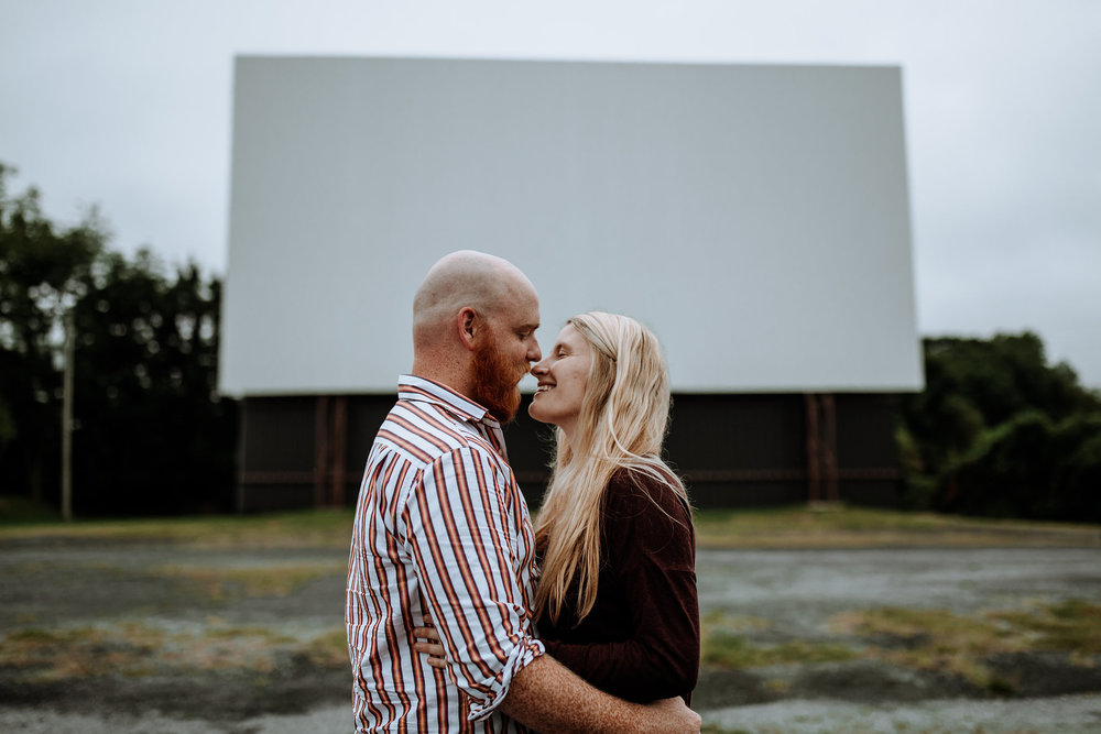 lancaster-engagement-photography-drive-in-movie-theater-2