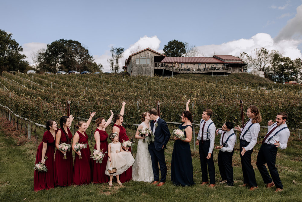 grandview-vineyard-wedding-photo-bridal-party-10