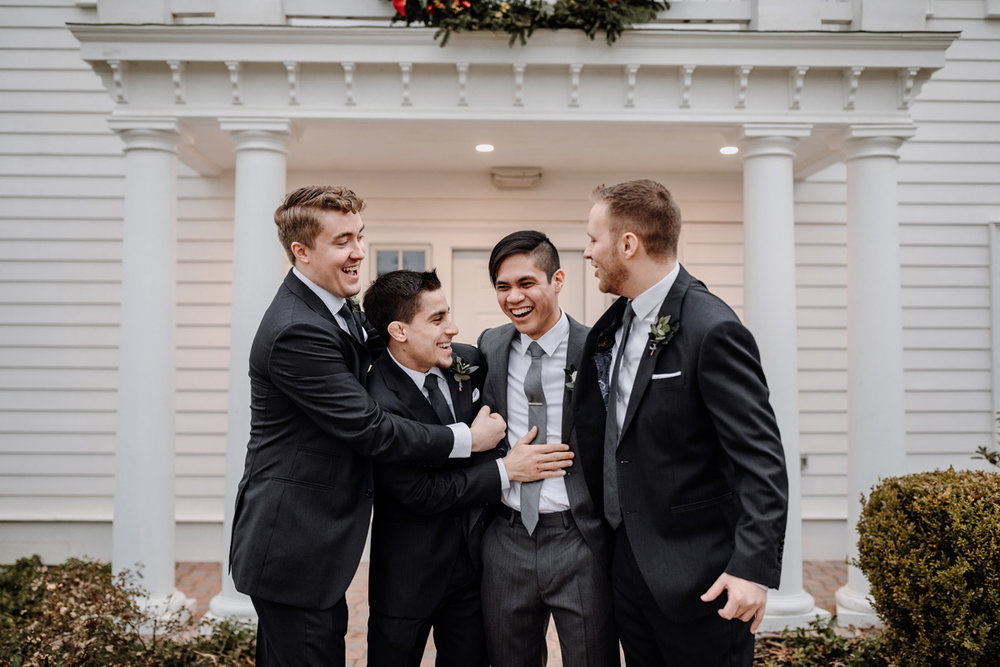 the-ryland-inn-nj-groomsmen-photos