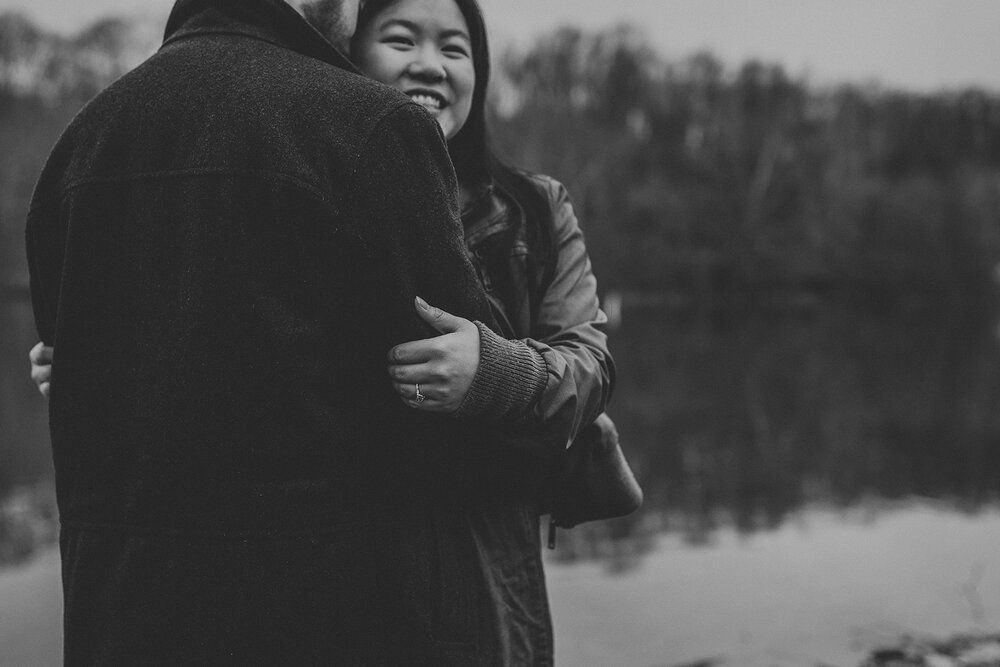easton-pa-canal-park-couples-photography-5