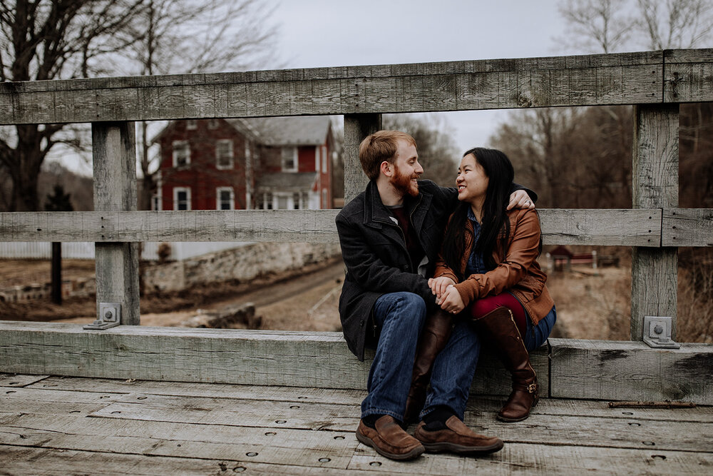 easton-pa-canal-park-couples-photography-6