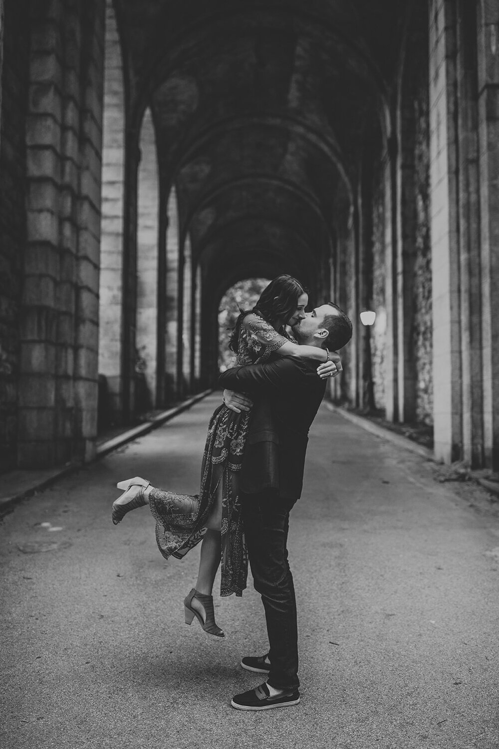 fort-tryon-park-engagement-photography-10
