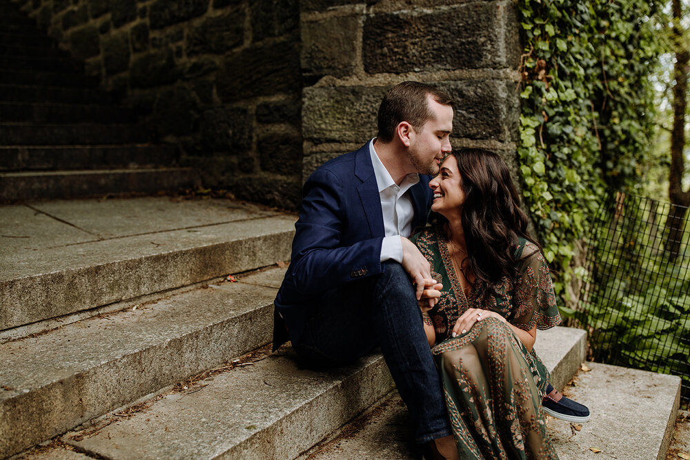 fort-tryon-park-engagement-photography-4