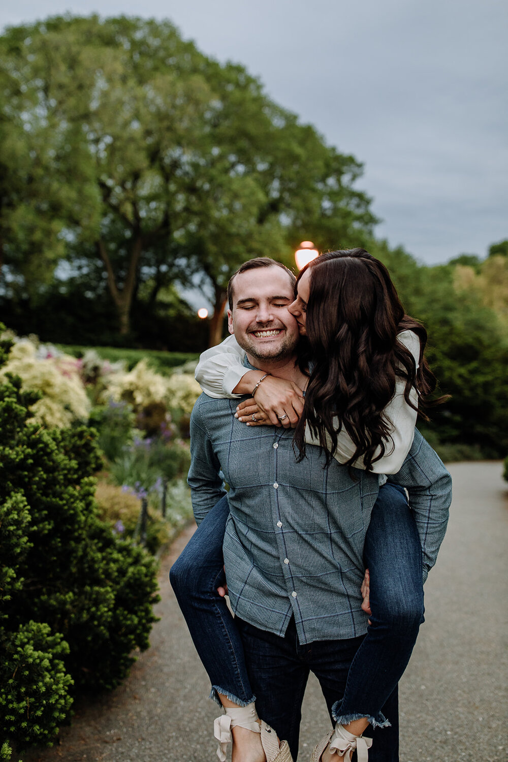 fort-tryon-park-engagement-shoot-7