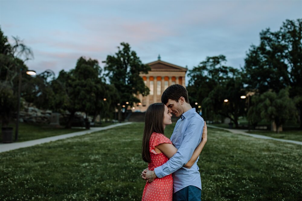 philly-art-museum-engagement-shoot