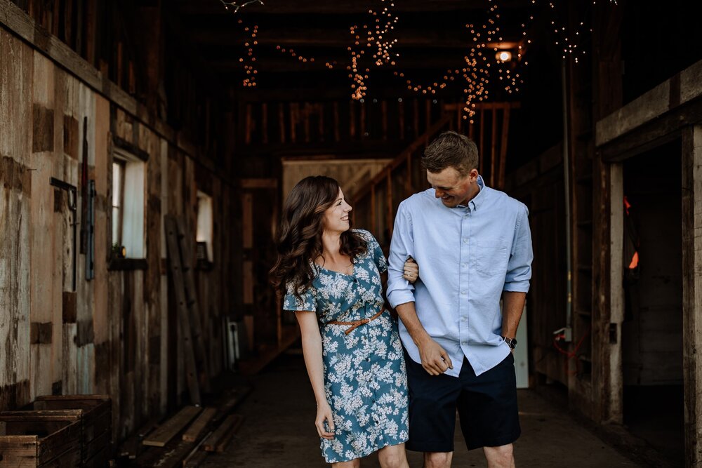 in-home-barn-engagement-shoot