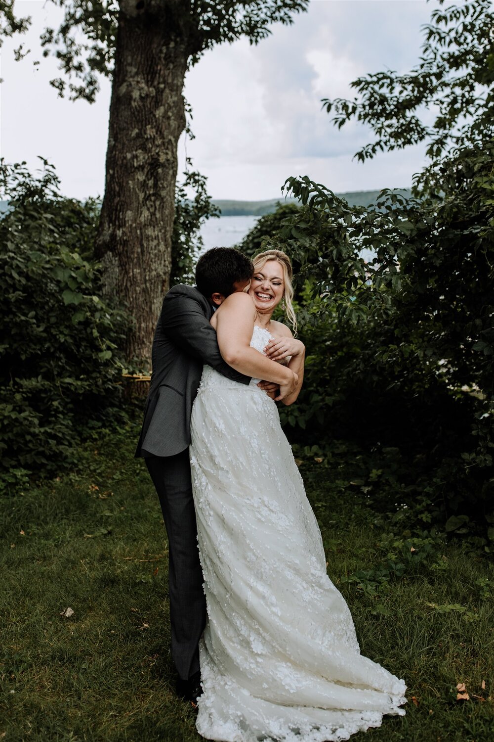 silver-birches-lake-wallenpaupack-pa-wedding-photography-9