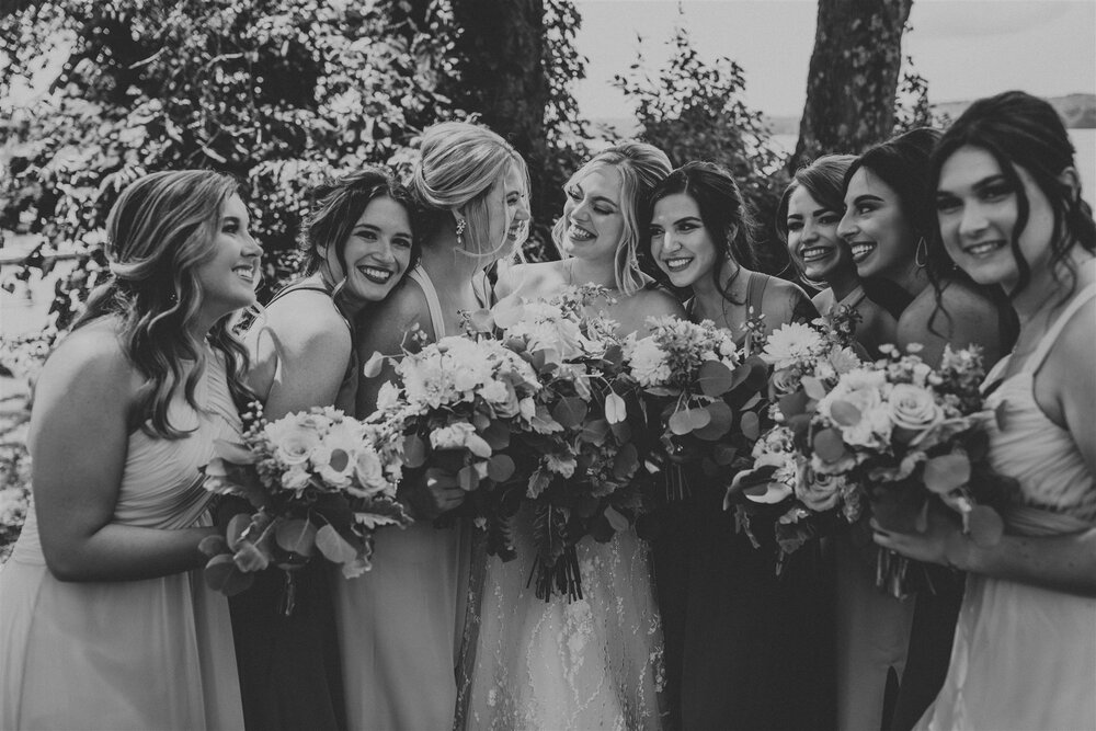 silver-birches-poconos-bridal-party-wedding-photography-6