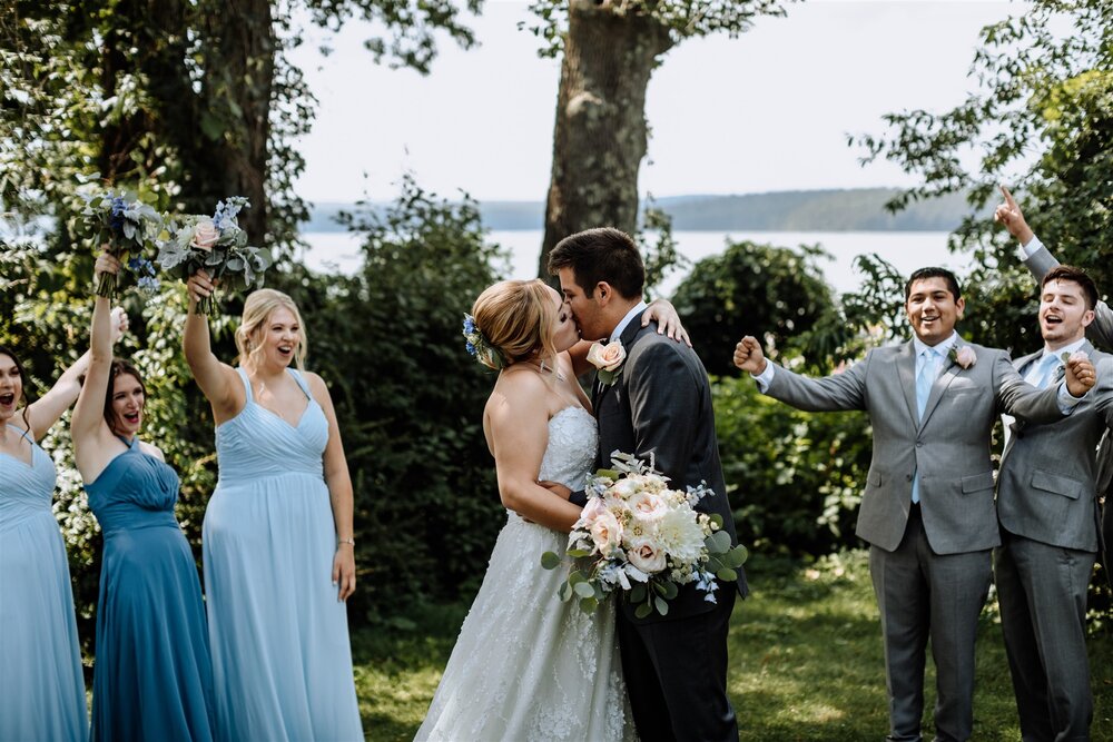 silver-birches-poconos-bridal-party-wedding-photography