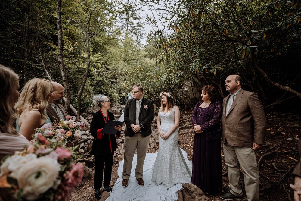 hickory-run-state-park-elopement-ceremony-7