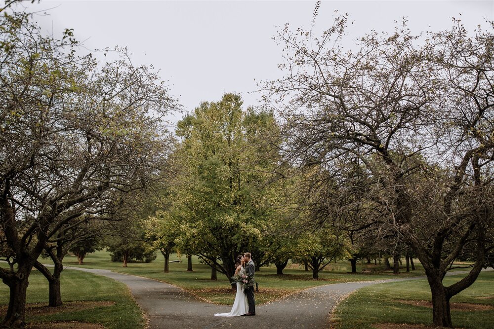 louise-moore-park-lehigh-valley-pa-wedding-photography-6