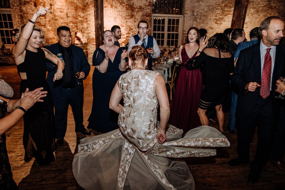 garnerville-arts-center-wedding-photography-reception-dances