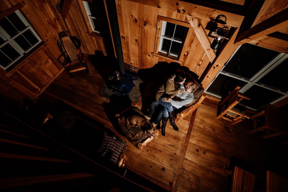 lehigh-valley-couples-photography-wood-cabin-2