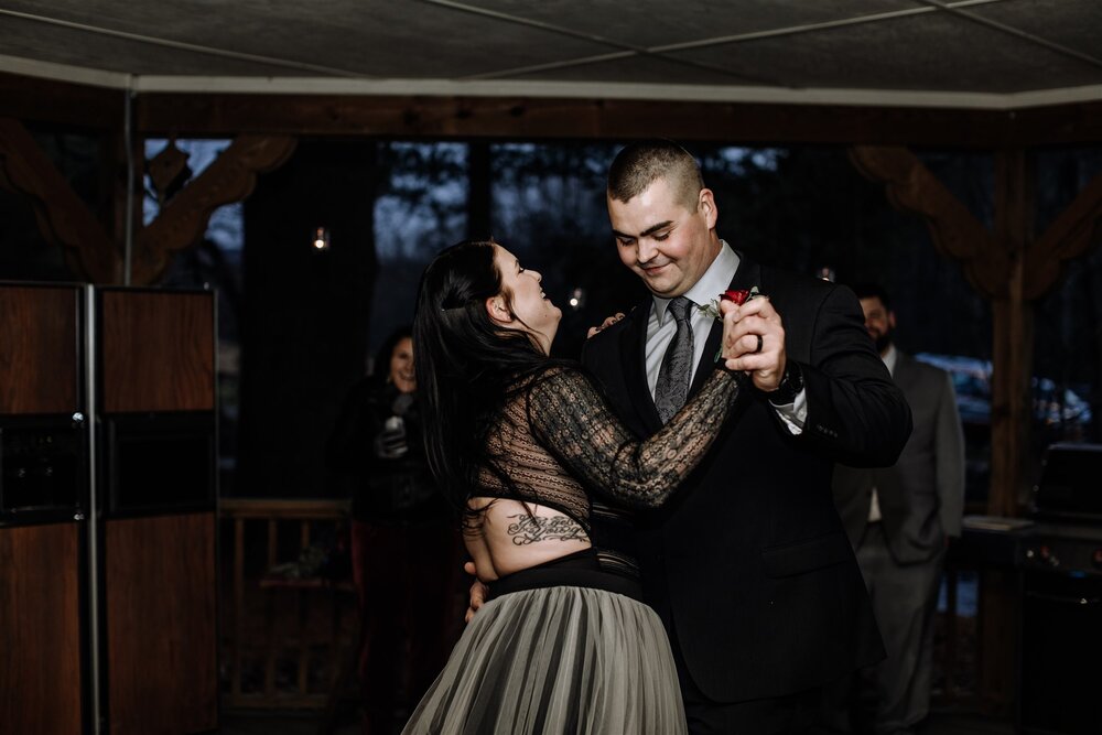 nepa-pennsylvania-wedding-elopement-photographers-dance