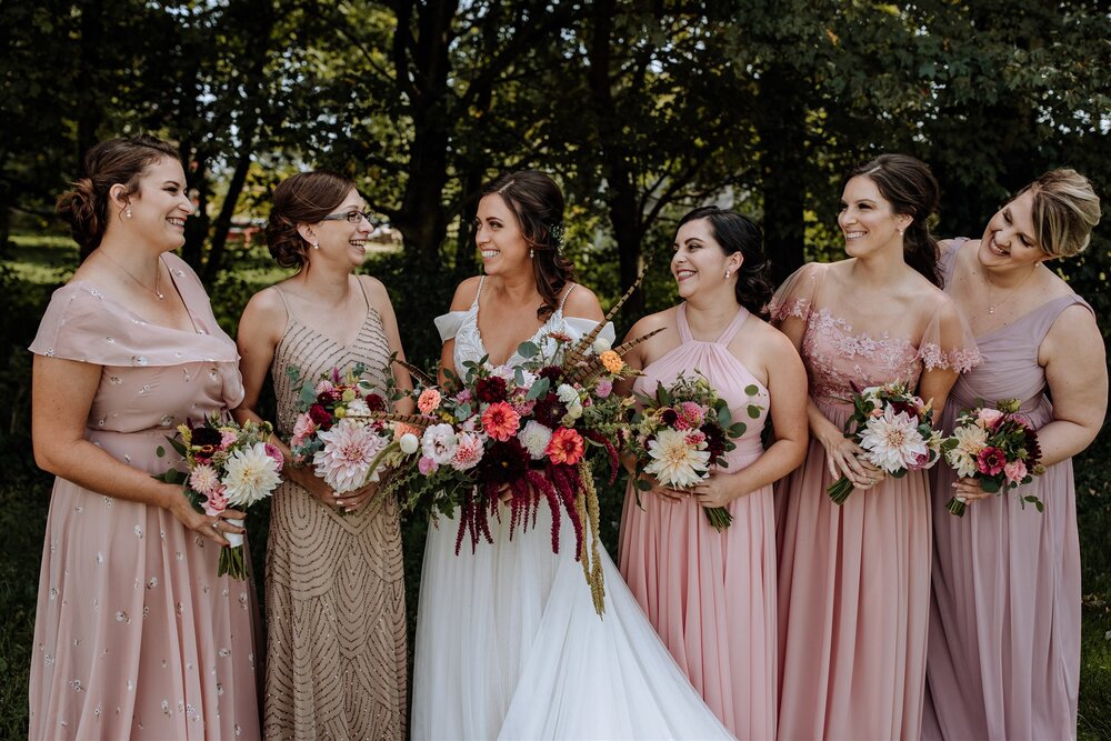 rodale-institute-kutztown-pa-wedding-photos-bridal-party-4