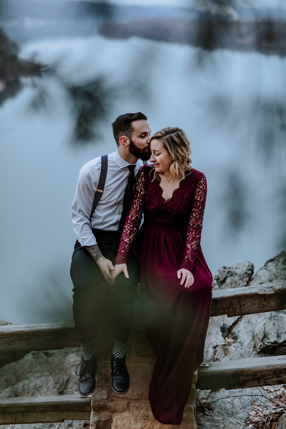 chickies-rock-overlook-lancaster-pa-engagement-photography-4