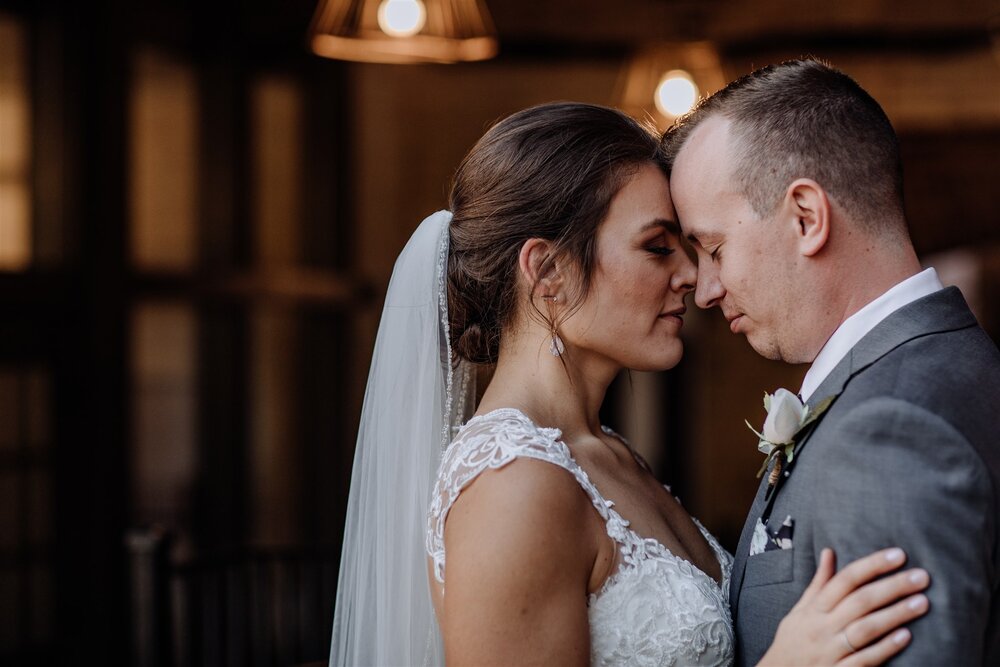 simon-silk-mill-lehigh-valley-wedding-photos-2