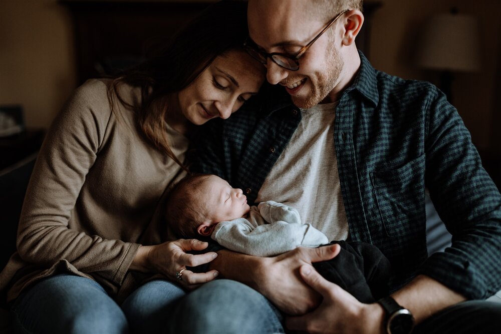 family-in-home-newborn-photography-near-you-lehigh-valley-2