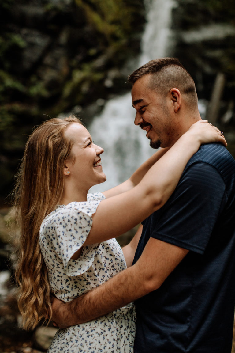 Slateford Creek Falls Engagement Photos // Bangor, PA Hand and Arrow